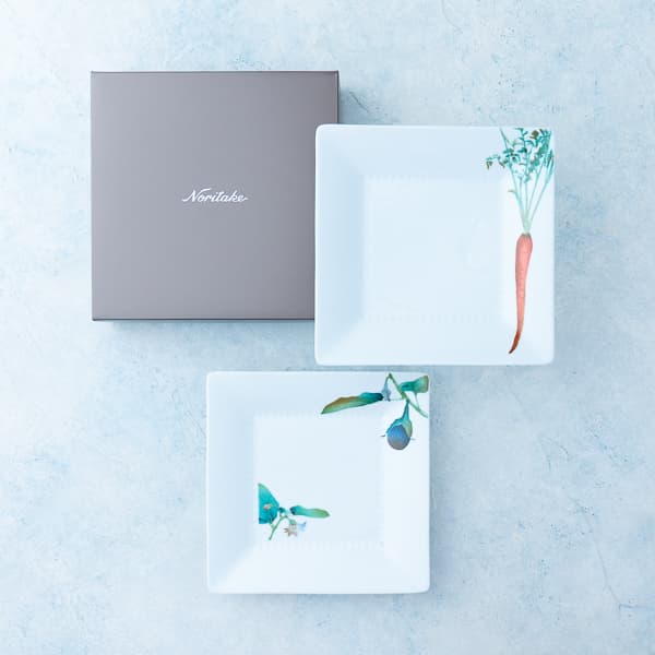 23cmスクエアプレートペア絵変り